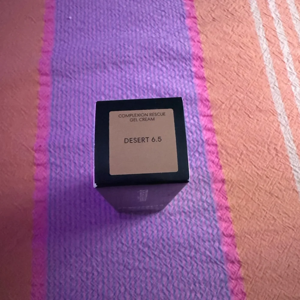 bareMinerals Complexion Rescue Tinted Hydrating Gel Cream -  Desert 6.5. - Picture 2 of 4